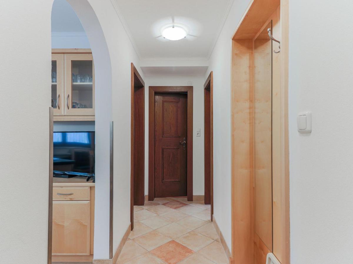 Beautiful Apartment In Brixen In The Thale Бриксен-им-Тале Екстериор снимка