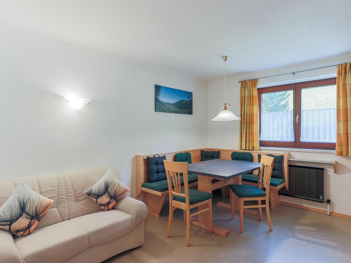 Beautiful Apartment In Brixen In The Thale Бриксен-им-Тале Екстериор снимка